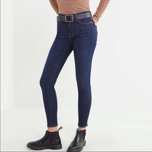 Urban Outfitters BDG Twig High Rise Dark Wash Jeans - Picture 1 of 12
